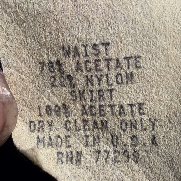 Vintage 80s Scarlett Nite Formal Dress- See Measurements - Picture 11 of 14